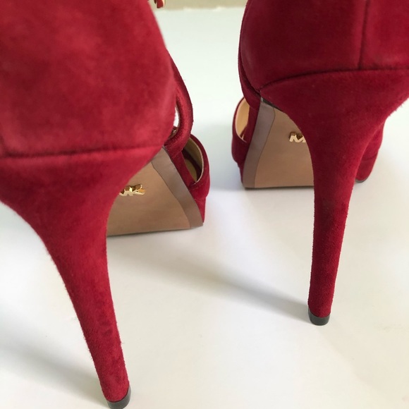 Michael Kors Suede Pumps - Picture 2 of 5